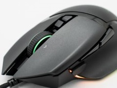 【PR】「Razer Basilisk V3」のセンサーは驚きの性能。スクロールホイールの新機能やLEDイルミネーションも搭載した新モデルを試した