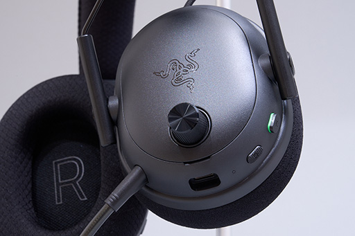 画像ギャラリー No.008のサムネイル画像 / Razerがeスポーツプロ向けに作ったヘッドセット「BlackShark V3 Pro」は，超低遅延＆高音質な誰でも使える製品だ【レビュー】