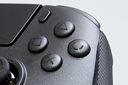 画像ギャラリー No.024のサムネイル画像 / PSレイアウト×eスポーツ前提の尖ったゲームパッド「Raiju V3 Pro」テストレポート。価格は高いが満足できる製品だ