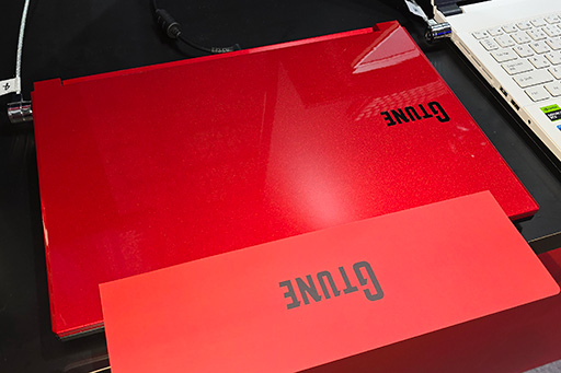 画像ギャラリー No.010のサムネイル画像 / 明るい白のミニタワー型PCや鮮やかな赤のノートPCなど，こだわりのカラバリモデルを披露したG TUNEの新製品をチェック［TGS2025］