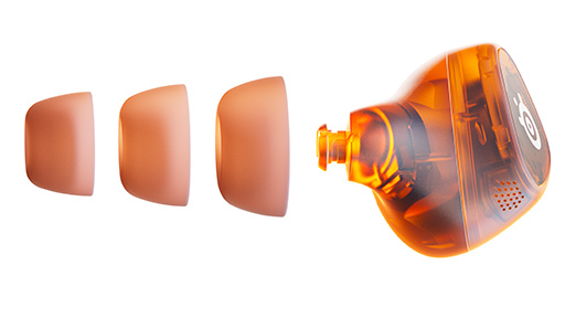 画像ギャラリー No.004のサムネイル画像 / 半透明オレンジが目を惹く完全ワイヤレスイヤフォン「Arctis GameBuds Glorange」が1000台限定で国内発売決定