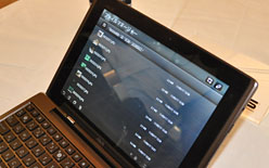 画像集#008のサムネイル/着脱式キーボード採用のASUS製Androidタブレット「Eee Pad Transformer」,6月25日に5万9800円で発売決定