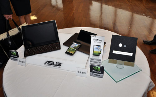 画像集#019のサムネイル/着脱式キーボード採用のASUS製Androidタブレット「Eee Pad Transformer」,6月25日に5万9800円で発売決定