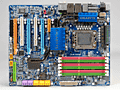 GIGABYTEのゲーマー&OC向けマザー「GA-EX58-EXTREME」を写真で確認