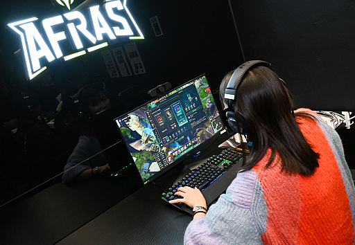 画像ギャラリー No.019のサムネイル画像 / 今どきはゲームも立派なお習い事？　「LoL」を“eスポーツスクール”でコーチングしてもらってきた体験記