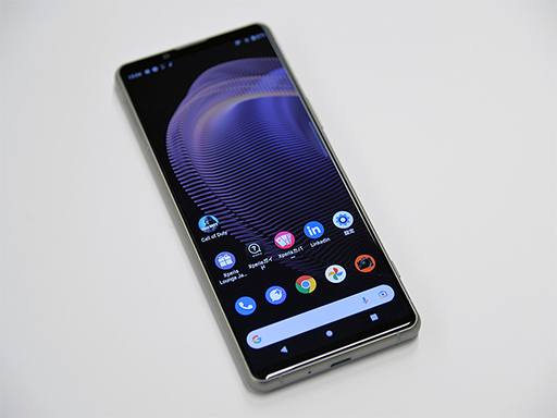 画像集#002のサムネイル/「Xperia 5 III」実機レポート。既存製品との違いを中心に特徴をチェックしてみた