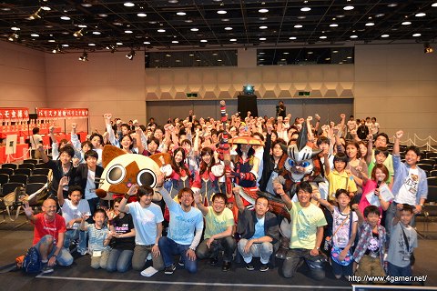 画像集#054のサムネイル/「モンハン部員100万人突破記念! 〜狩友の集い〜」レポート後編:「アイルー村G」新情報や,USJ・ユニクロなどとのコラボが発表されたステージの模様を紹介