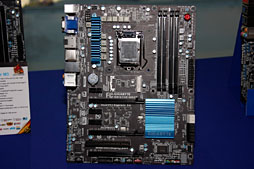 画像集#016のサムネイル/GIGA-BYTE,Z77搭載のゲーマー向けマザーボードを公開。ATXモデルはPCIe 3.0 x16×2やx8×4接続に対応か
