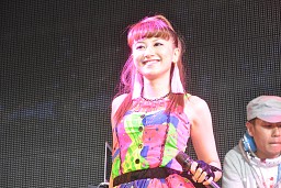 画像集#034のサムネイル/南 明奈さんらが「もしドラ隊」として登場。スクウェア・エニックスとヤフーのタッグによる最新ブラウザゲーム「MONSTER×DRAGON」の完成披露会レポート