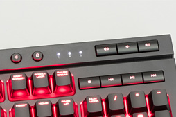 画像集 No.008のサムネイル画像 / 【PR】ゲーマー向け防滴キーボードは,本当に水がかかっても大丈夫なのか。Corsair「K68」で試してみた