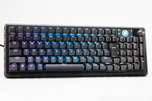 画像ギャラリー No.015のサムネイル画像 / コンパクトなフルキーボード「VANGUARD PRO 96」と約36gのハイエンドマウス「SABRE v2 PRO」は勝利を引き寄せるデバイスだ【PR】