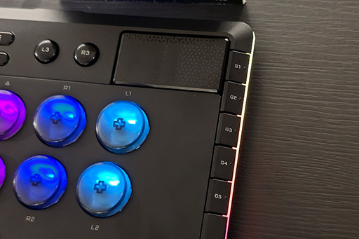 画像ギャラリー No.009のサムネイル画像 / 40cm未満のコンパクトなフルキーボードから初のレバーレスアケコンまで，Corsairがゲーマー向けデバイスを一斉に発表