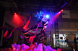 画像ギャラリー No.025のサムネイル画像 / 「グラブルフェス2025」フォトレポート。入口には“騎空艇の発着場”も。アトラクションや展示物，ステージイベントが楽しめた会場の様子を紹介