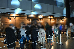 画像ギャラリー No.049のサムネイル画像 / 「グラブルフェス2025」フォトレポート。入口には“騎空艇の発着場”も。アトラクションや展示物，ステージイベントが楽しめた会場の様子を紹介