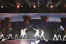 画像ギャラリー No.064のサムネイル画像 / 「グラブルフェス2025」フォトレポート。入口には“騎空艇の発着場”も。アトラクションや展示物，ステージイベントが楽しめた会場の様子を紹介