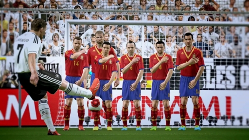 Winning Eleven Online 2014Rival Makes Change