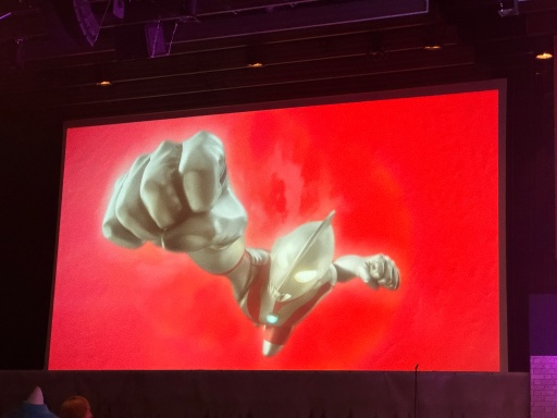 画像ギャラリー No.009のサムネイル画像 / 「城ドラフェスティバル2025-2026 〜2.14“超”集合〜」会場レポート。ウルトラマンVS. バルタン星人のヒーローショー，白熱の大会で大賑わい