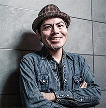 画像集 No.008のサムネイル画像 / プロのDJ&ポールダンサーが盛り上げる! 東京ゲームショウ2017「LET IT DIE」ブースの最新情報が公開