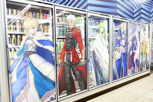 画像集 No.014のサムネイル画像 / 特異店Lが秋葉原に出現! 「Fate/Grand Order」ローソンコラボ店舗をフォトレポート。マシュの「先輩」が聞けるのはここだけ