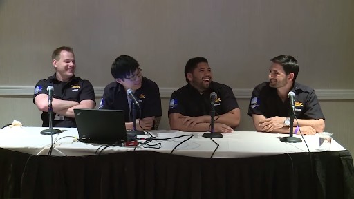 EVO2015ǤΥѥͥ륻åͻҡʱѸ