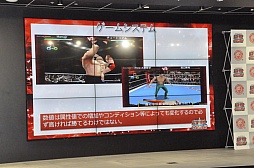 画像ギャラリー No.009のサムネイル画像 / スマホ向けプロレスゲーム「プロレスやろうぜ！」プレス向け発表会をレポート。棚橋選手とKUSHIDA選手がデモプレイを披露