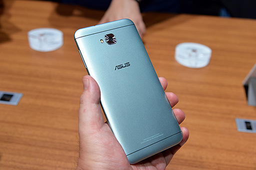 画像集 No.027のサムネイル画像 / ASUSの新型スマートフォン「ZenFone 4」シリーズ5製品をハンズオン会場でチェックしてきた