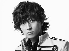 「イグジストアーカイヴ」OP/ED曲はL'Arc 〜en〜CielのTETSUYAさんが担当。描き下ろし新曲に,自身のバンドのセルフカバーも