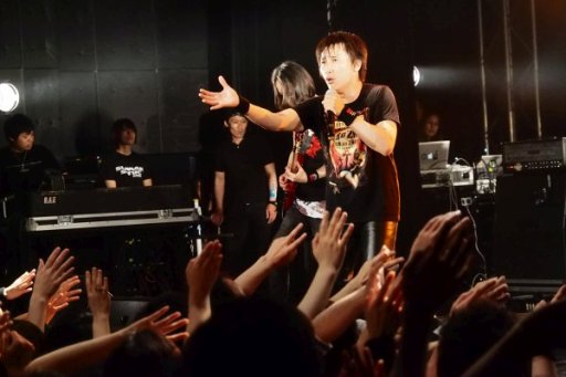 画像集 No.026のサムネイル画像 / 重低音サウンドが観客を大熱狂させた「Rock on 2Night GUILTY GEAR LIVE 2016」レポート。東京会場の模様を写真多めでお届け