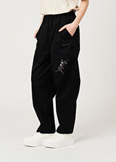 画像ギャラリー No.014のサムネイル画像 / グラニフと「NieR:Automata」がコラボ。2Bやエミールのビジュアルを用いたTシャツ,パンツなどをラインナップ