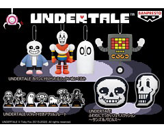 「UNDERTALE」のアミューズメント専用景品が8月18日より順次登場。サンズやパピルスたちがアクリルプレートやぬいぐるみ,クッションに