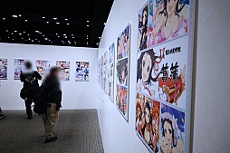 画像ギャラリー No.004のサムネイル画像 / 「シノマス展 81ナルEXPO」レポート。ステージでは「閃乱カグラ」シリーズの最新作「PROJECT N」の制作も発表