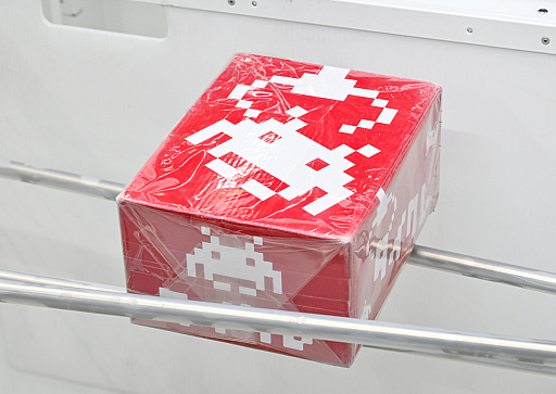 画像ギャラリー No.049のサムネイル画像 / リアルを走り，デジタルに手を振る「オンクレの中の人たち」。タイトーオンラインクレーンの基地に潜入し，中の人のお仕事に密着！