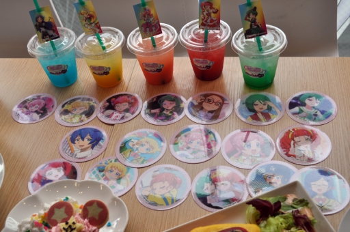 画像集 No.016のサムネイル画像 / 「キラッとプリ☆チャン プリズムストーンカフェ原宿」の内覧会をレポート。キャラをイメージした可愛くておいしいメニューがいっぱい!