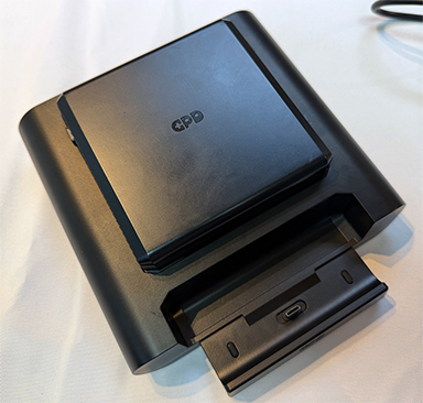 画像ギャラリー No.014のサムネイル画像 / 携帯型ゲームPC「GPD WIN 5」の国内予約がはじまる。Ryzen AI Max＋ 395搭載の上位モデルで税込30万円台前半から