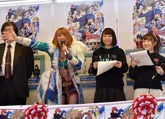 女子プロレスラーの岩谷麻優選手も祝福。「カードファイト!! ヴァンガードZERO」正式サービス開始を記念したテープカットセレモニーが開催