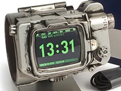 「Fallout」のポップアップショップが名古屋と池袋で7月19日から開催。ドラマ版Pip-Boyのレプリカなどさまざまなグッズを販売