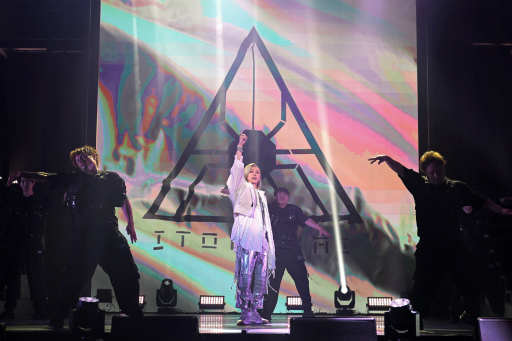 画像ギャラリー No.008のサムネイル画像 / 「『ヒプステ』《Buster Bros!!! & Bad Ass Temple feat. 糸の会 & WESTEND-MAFIA》」ゲネプロレポート。4チームがラップバトルで激突