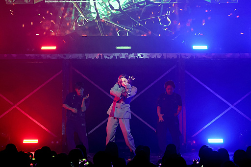 画像ギャラリー No.007のサムネイル画像 / 舞台「ヒプマイ」ライブツアー《Division Jam Tour》vol.2レポート。お馴染みの楽曲と初披露の新曲でライブハウスを熱狂の渦へ