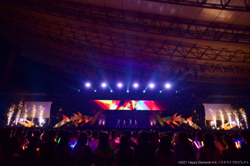 画像集 No.005のサムネイル画像 / 「スタライ8th」ライブ初披露曲や新衣装にも大熱狂! 声出し解禁で会場が熱狂の渦に包まれたライブレポート