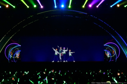 画像集 No.023のサムネイル画像 / 「スタライ8th」ライブ初披露曲や新衣装にも大熱狂! 声出し解禁で会場が熱狂の渦に包まれたライブレポート