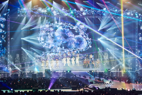 画像ギャラリー No.011のサムネイル画像 / フルキャスト出演！　色彩が弾けるような花々が咲き誇る最高に輝く3日間。「スタフォニ」4th 全公演レポート