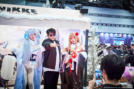 画像ギャラリー No.008のサムネイル画像 / 「勝利の女神：NIKKE」，コミックマーケット107のオフィシャルレポートを公開。ディレクターのユ・ヒュンソク氏が来日し，ファンと交流