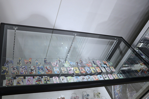 画像ギャラリー No.012のサムネイル画像 / 「ポケモンマスターズ EX」6.5周年記念特設スペース内覧会レポート。会場はポケモンやトレーナーの展示で満載！ 新商品の販売も