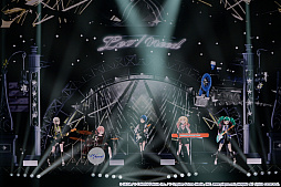 画像ギャラリー No.016のサムネイル画像 / 「プロジェクトセカイ」実在感が向上した3DCGライブをレポート。初音ミクや巡音ルカ,作中に登場する音楽ユニットのメンバーが等身大の姿で歌う!