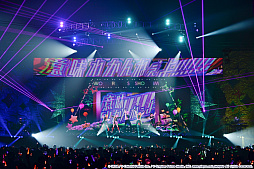 画像ギャラリー No.021のサムネイル画像 / 「プロジェクトセカイ」実在感が向上した3DCGライブをレポート。初音ミクや巡音ルカ,作中に登場する音楽ユニットのメンバーが等身大の姿で歌う!