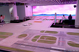 画像ギャラリー No.030のサムネイル画像 / 約2.5cmのミニチュアサイズになったセラフ部隊を見つけ出せ! 「ヘブバン」×「スモールワールズ」コラボレポート