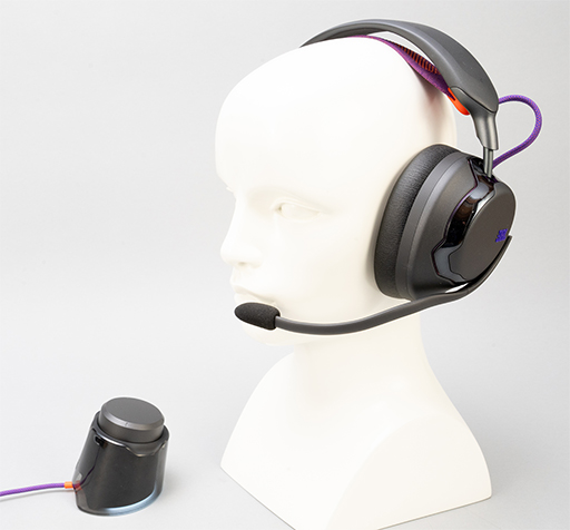 画像ギャラリー No.040のサムネイル画像 / 妥協せずいい音でゲームを楽しむなら「JBL Quantum 950 Wireless」が一押し。フラグシップらしい機能全盛りのワイヤレスヘッドセット【PR】