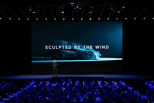 画像ギャラリー No.003のサムネイル画像 / 「グランツーリスモ」Vision Gran TurismoにXiaomi参画。山内一典氏の招待により,初の中国企業としてコンセプトモデルを発表