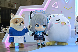 画像ギャラリー No.028のサムネイル画像 / 「ブルーアーカイブ」5周年記念イベントレポート。高さ約7mの巨大なゲブラが会場内に。ステージでは新情報の発表も