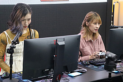 画像ギャラリー No.005のサムネイル画像 / 「PSO2 NGS」のオフイベ「アークスフレンドシップキャラバン2」東京会場をレポート。濱﨑シリーズDのインタビューも掲載